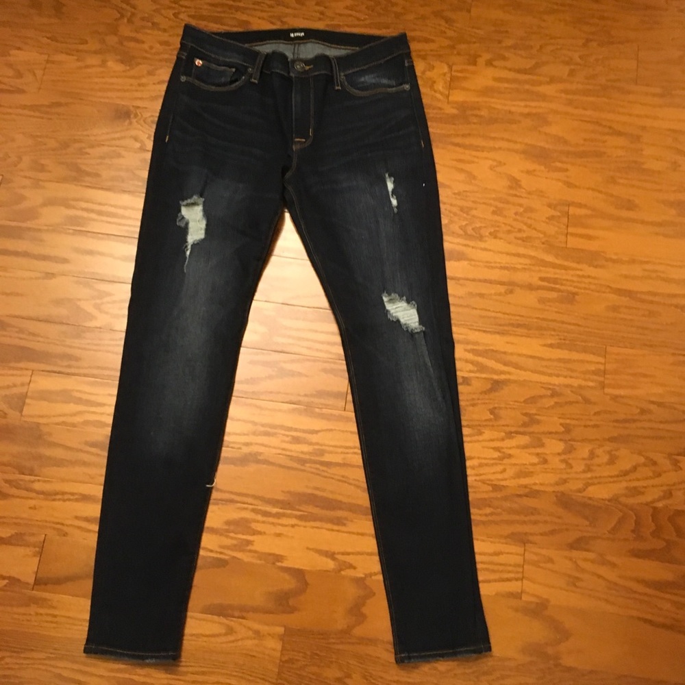 Hudson Jean 29